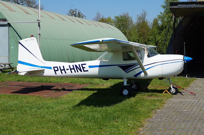 PH-HNE